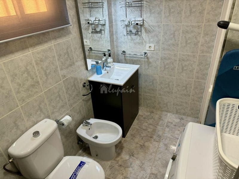 1 soverom Leilighet til salgs i Los Cristianos med svømmebasseng - € 275 000 (Ref: 8277733)