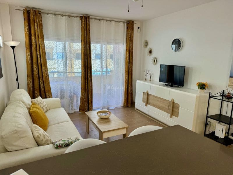 1 soverom Leilighet til salgs i Los Cristianos med svømmebasseng - € 275 000 (Ref: 8277733)