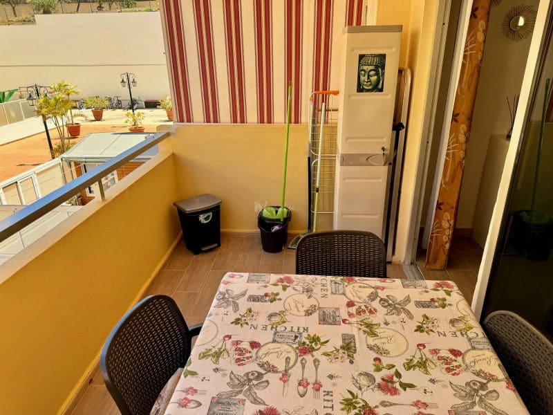 1 soverom Leilighet til salgs i Los Cristianos med svømmebasseng - € 275 000 (Ref: 8277733)