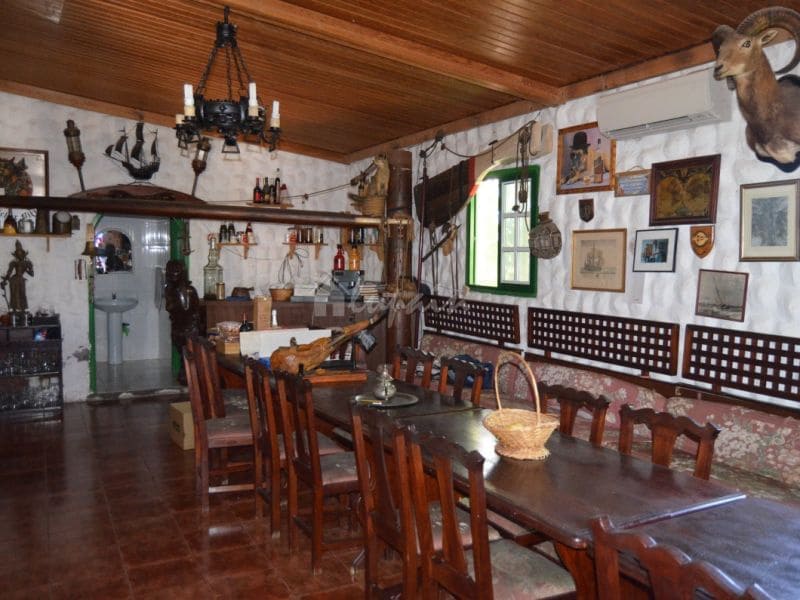 Chalet de 4 habitaciones en Buzanada en venta - 699.000 € (Ref: 8293443)