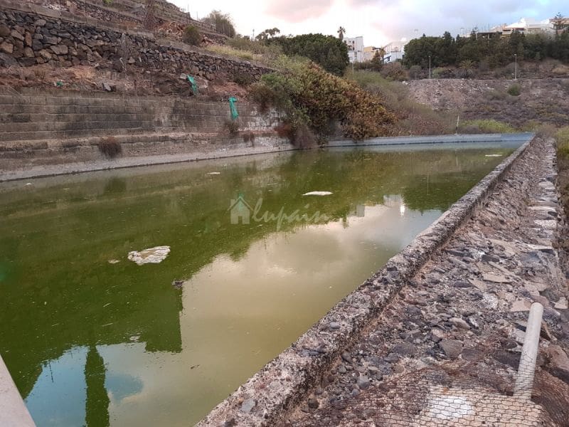 Chalet de 4 habitaciones en Buzanada en venta - 699.000 € (Ref: 8293443)