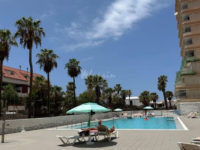 1 makuuhuone Huoneisto myytävänä paikassa Playa de las Americas, Arona mukana uima-altaan - 265 000 € (Ref: 8293445)