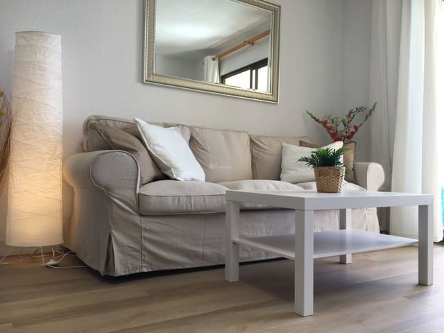 1 soverom Leilighet til salgs i Los Cristianos, Arona med svømmebasseng - € 290 000 (Ref: 8331017)