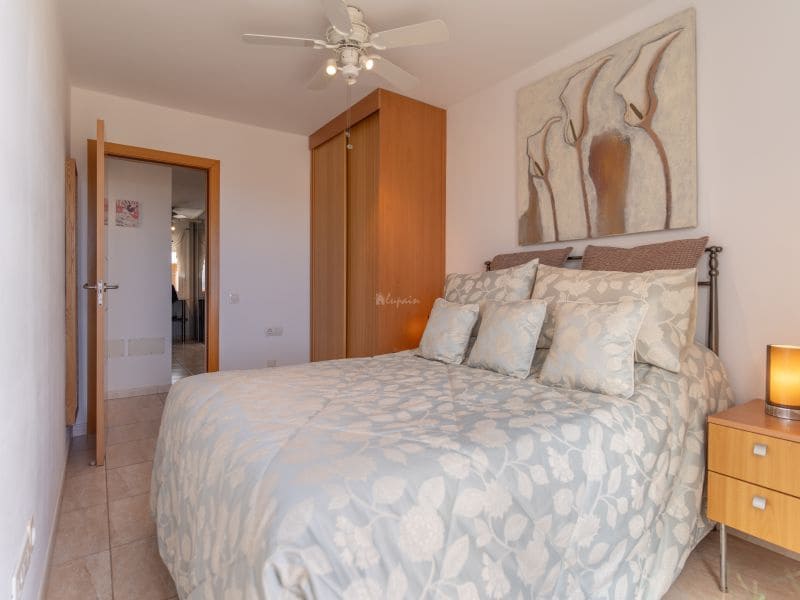 Casa de 3 habitaciones en El Madroñal en venta con piscina - 680.000 € (Ref: 8370130)