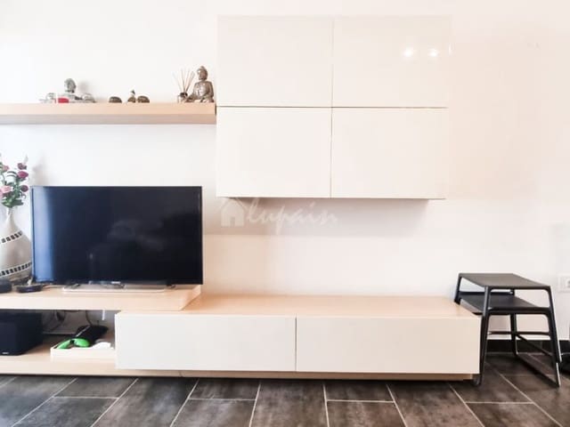 1 soveværelse Byhus til salg i Los Cristianos, Arona med swimmingpool - € 250.000 (Ref: 8396057)