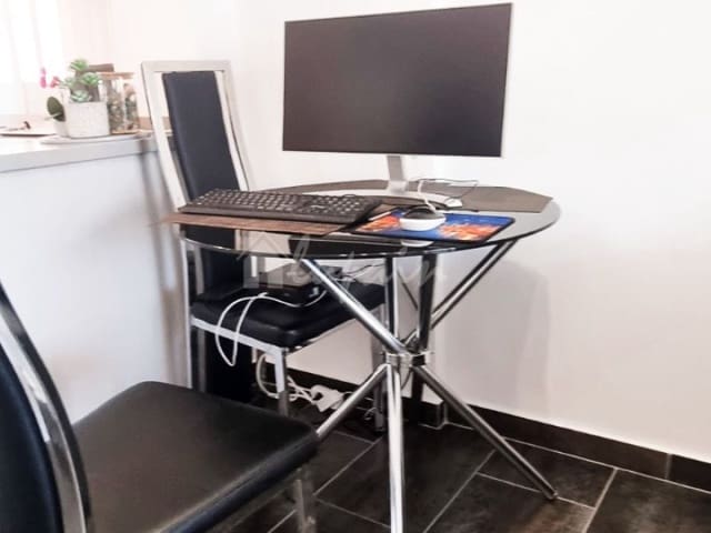 1 soveværelse Byhus til salg i Los Cristianos, Arona med swimmingpool - € 250.000 (Ref: 8396057)