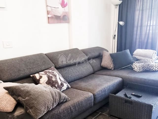 1 soveværelse Byhus til salg i Los Cristianos, Arona med swimmingpool - € 250.000 (Ref: 8396057)