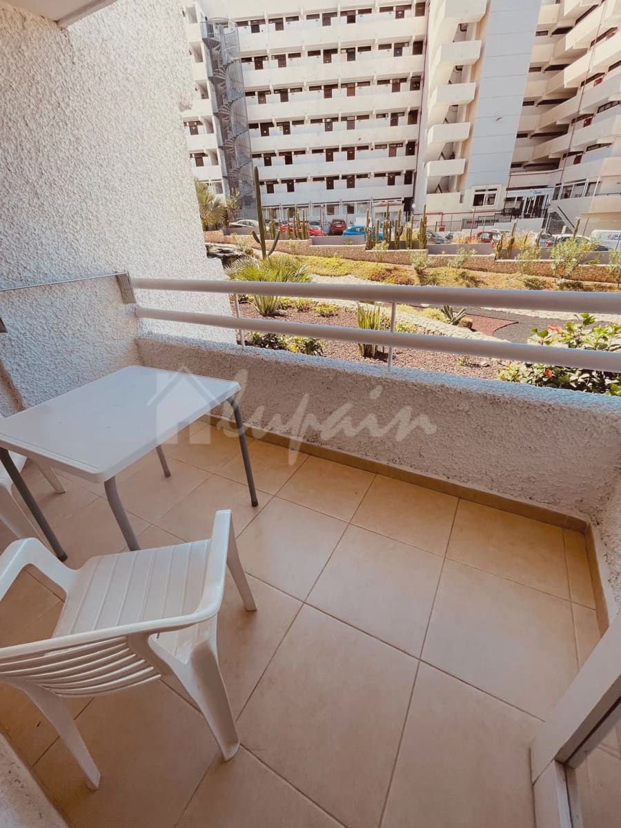 Studio til salg i Playa de las Americas med swimmingpool - € 195.000 (Ref: 8644202)