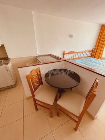 Studio til salg i Playa de las Americas, Arona med swimmingpool - € 195.000 (Ref: 8644202)