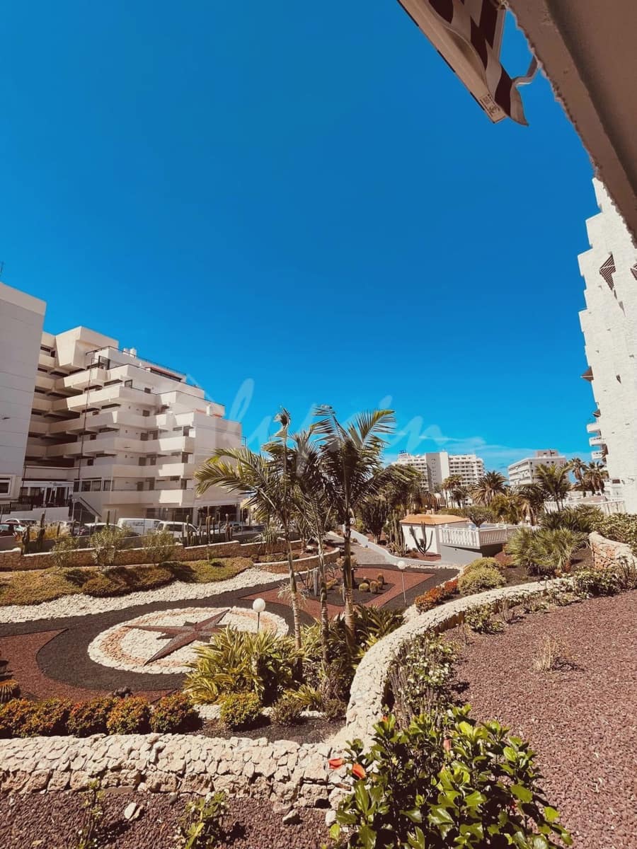 Studio til salg i Playa de las Americas med swimmingpool - € 195.000 (Ref: 8644202)