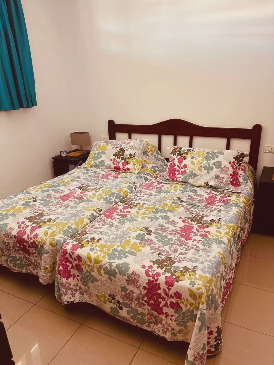 1 soverom Leilighet til salgs i Los Cristianos med svømmebasseng - € 260 000 (Ref: 8647439)