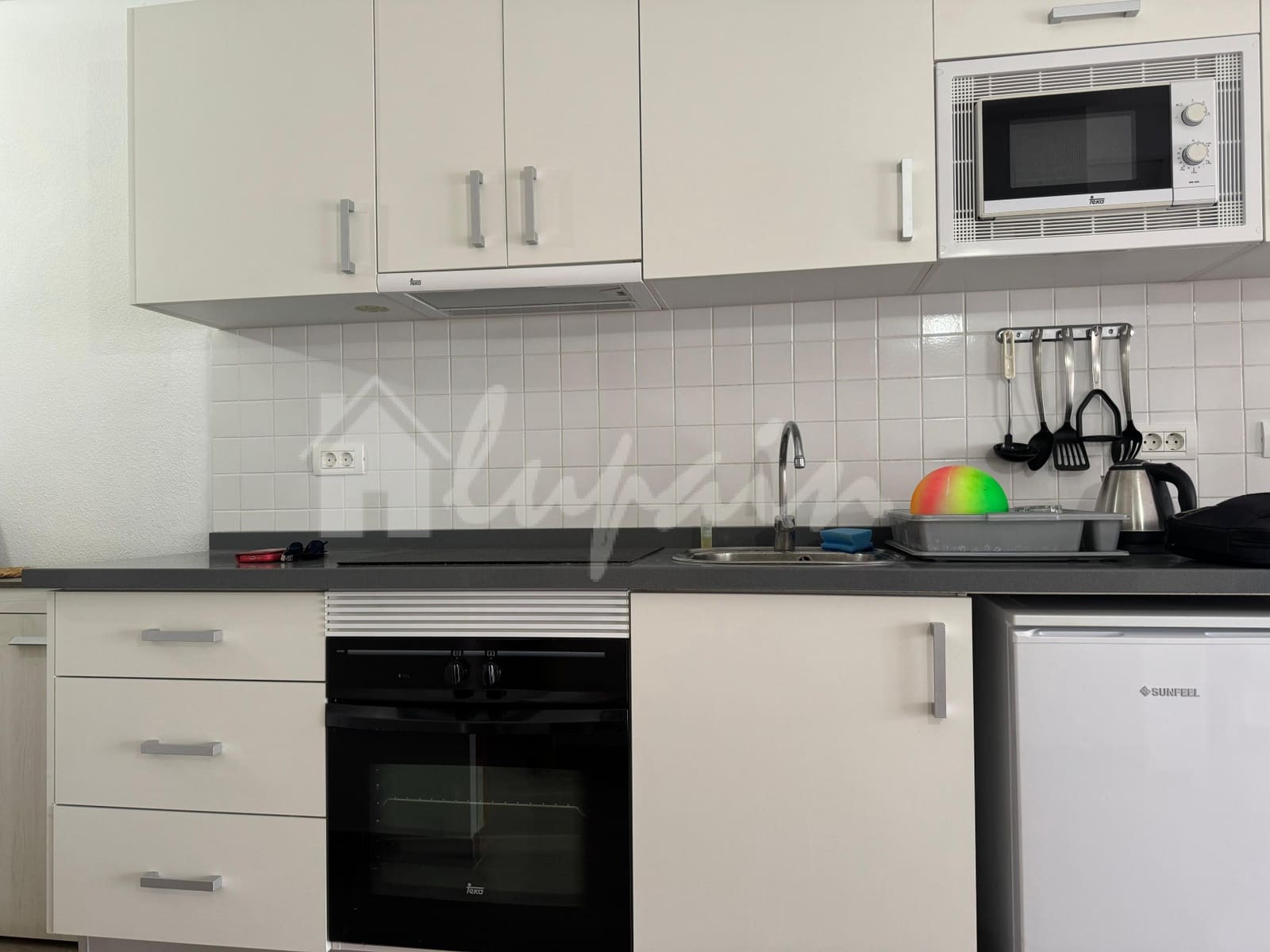 2 soverom Leilighet til salgs i Los Cristianos med svømmebasseng - € 450 000 (Ref: 8669226)