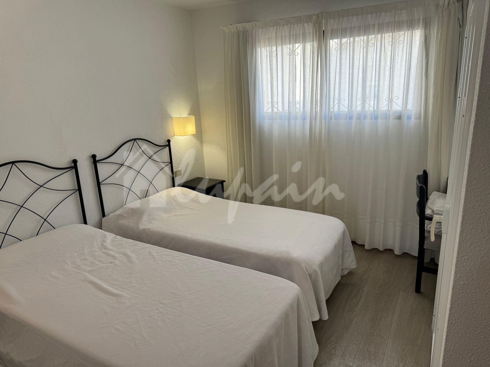 2 soverom Leilighet til salgs i Los Cristianos med svømmebasseng - € 450 000 (Ref: 8669226)