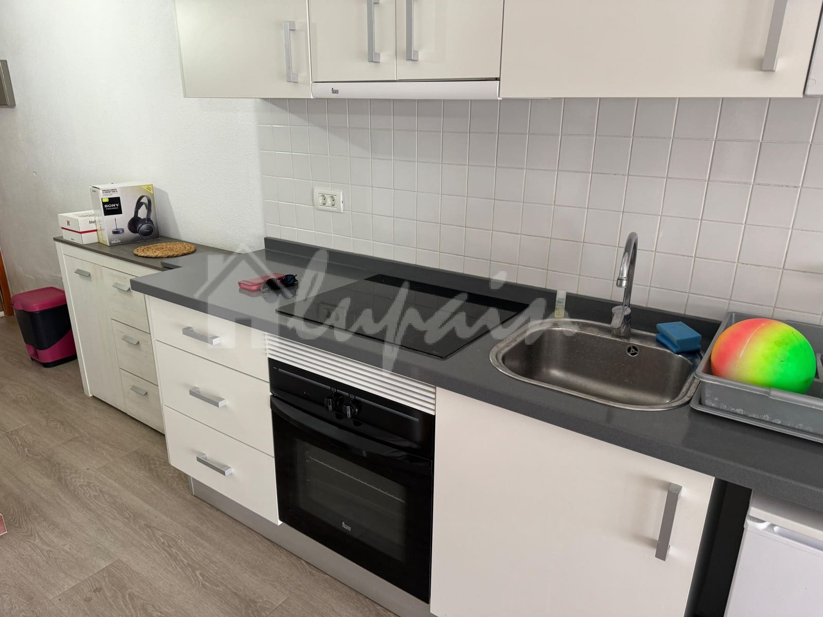 2 soverom Leilighet til salgs i Los Cristianos med svømmebasseng - € 450 000 (Ref: 8669226)