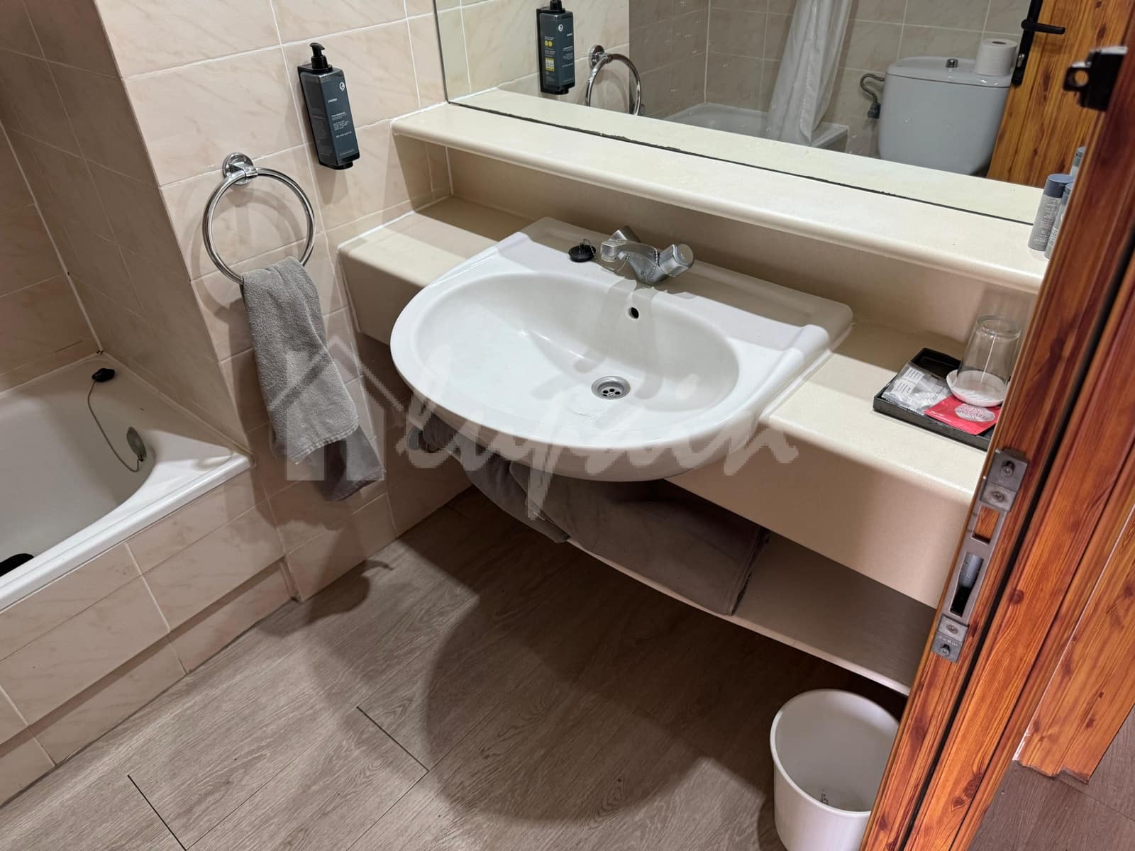 2 soverom Leilighet til salgs i Los Cristianos med svømmebasseng - € 450 000 (Ref: 8669226)