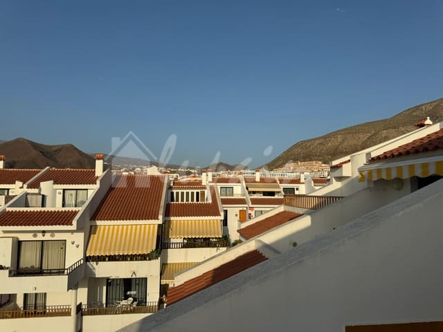 2 soveværelse Lejlighed til salg i Los Cristianos, Arona med swimmingpool - € 450.000 (Ref: 8669226)