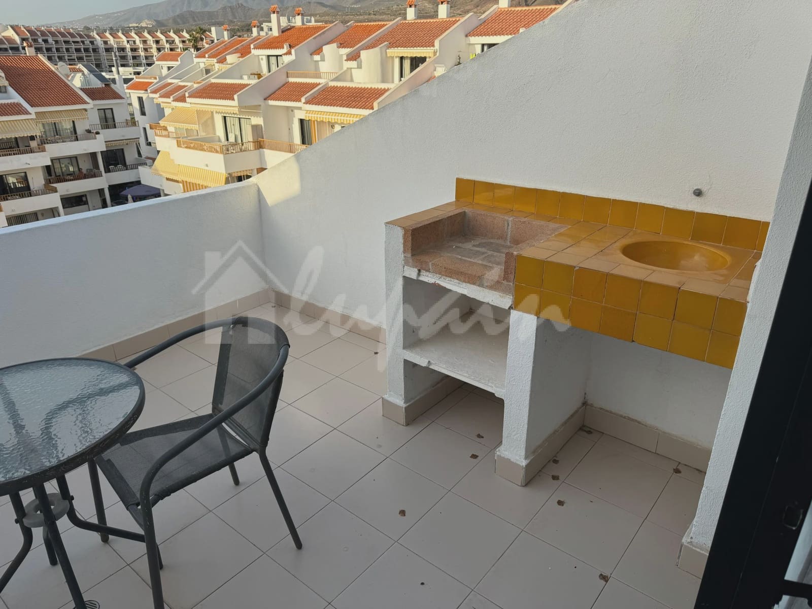 2 soveværelse Lejlighed til salg i Los Cristianos med swimmingpool - € 450.000 (Ref: 8669226)