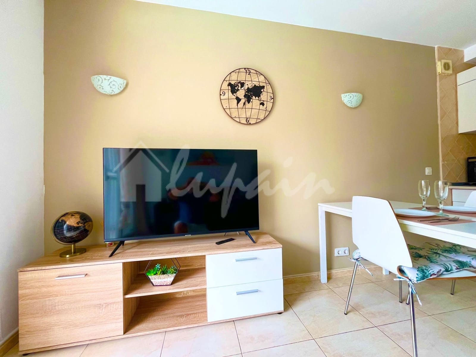 1 makuuhuone Huoneisto myytävänä paikassa Playa de las Americas mukana uima-altaan - 262 500 € (Ref: 8692170)