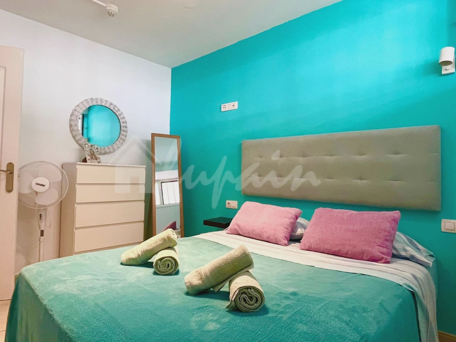 1 bedroom Apartment for sale in Playa de las Americas with pool - € 262,500 (Ref: 8692170)