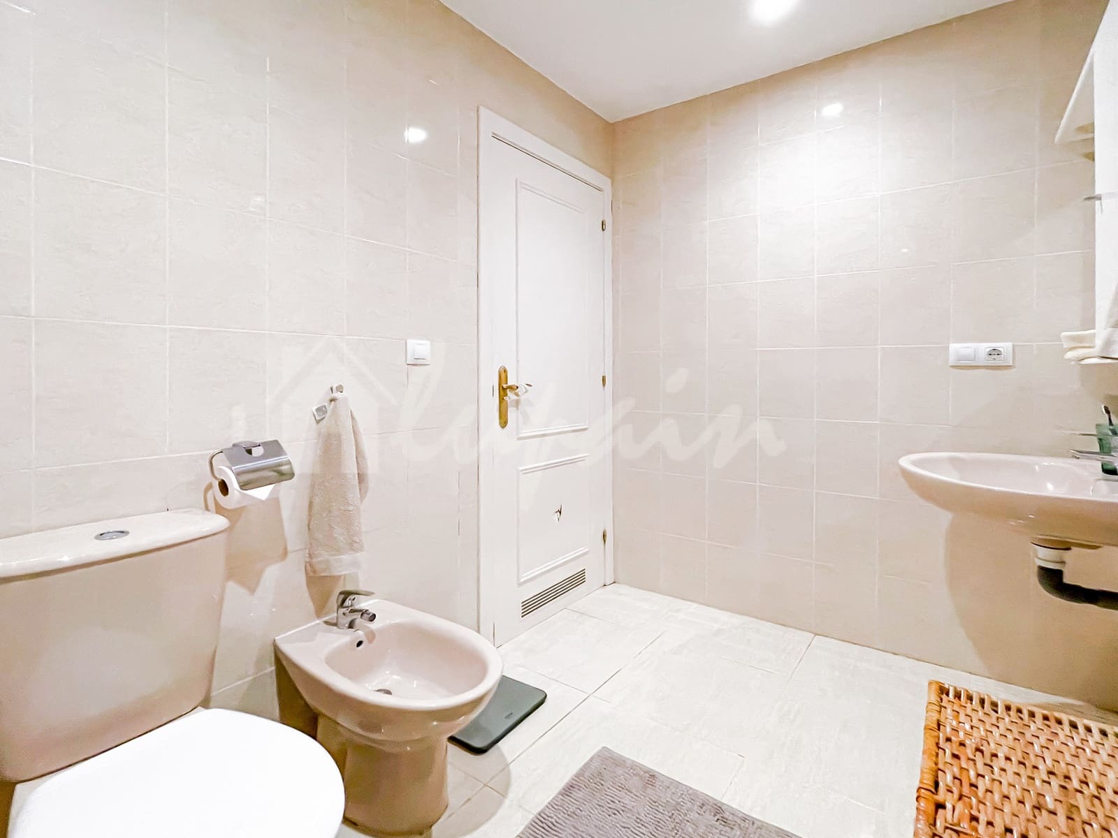 3 soveværelse Lejlighed til salg i Parque de la Reina - € 269.000 (Ref: 8704308)