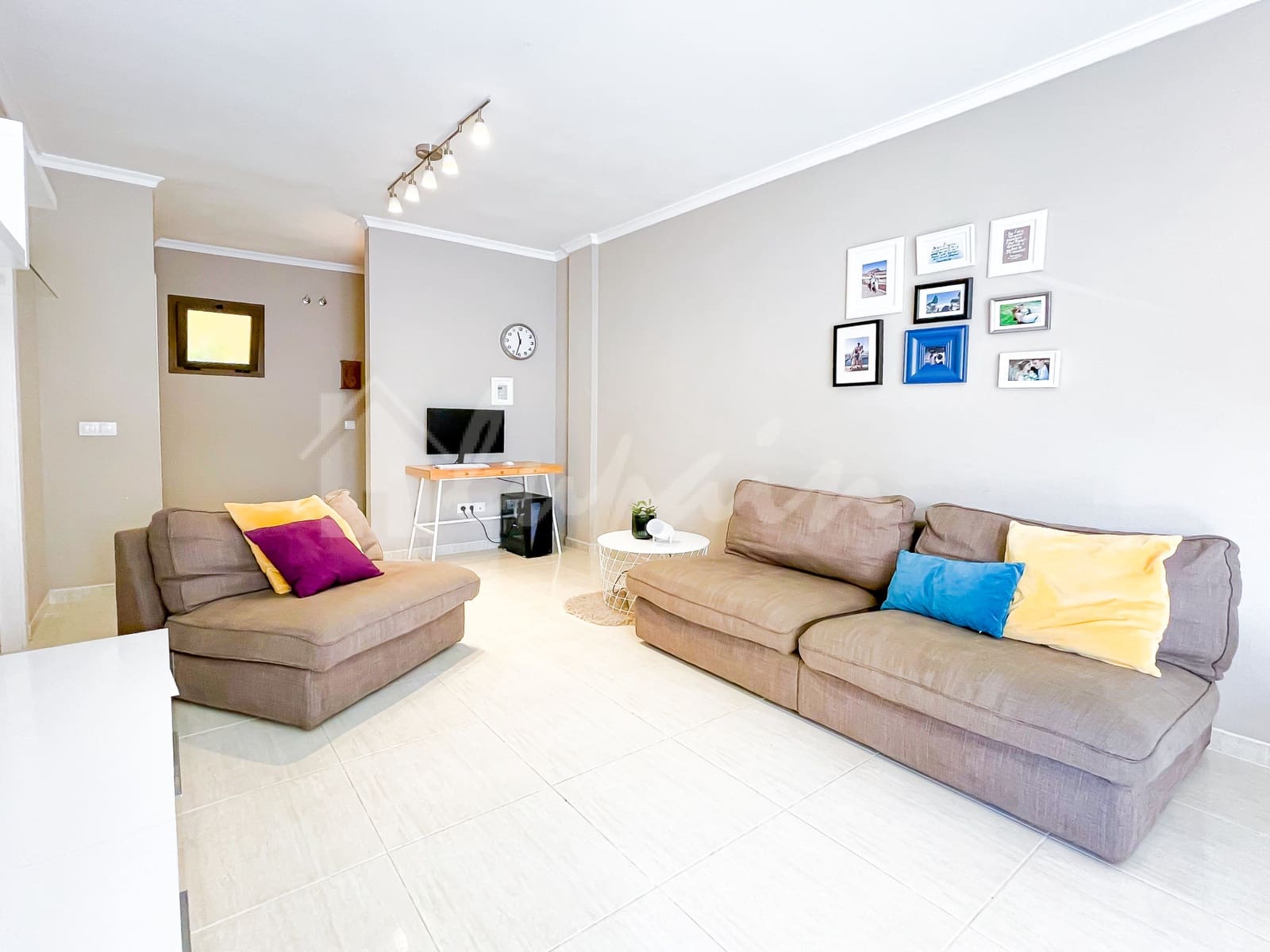 3 bedroom Apartment for sale in Parque de la Reina - € 269,000 (Ref: 8704308)