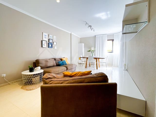 3 Zimmer Apartment zu verkaufen in Parque de la Reina, Arona - 269.000 € (Ref: 8704308)