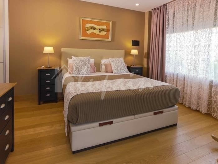 4 soverom Villa til salgs i Los Cristianos med svømmebasseng - € 1 690 000 (Ref: 8740647)