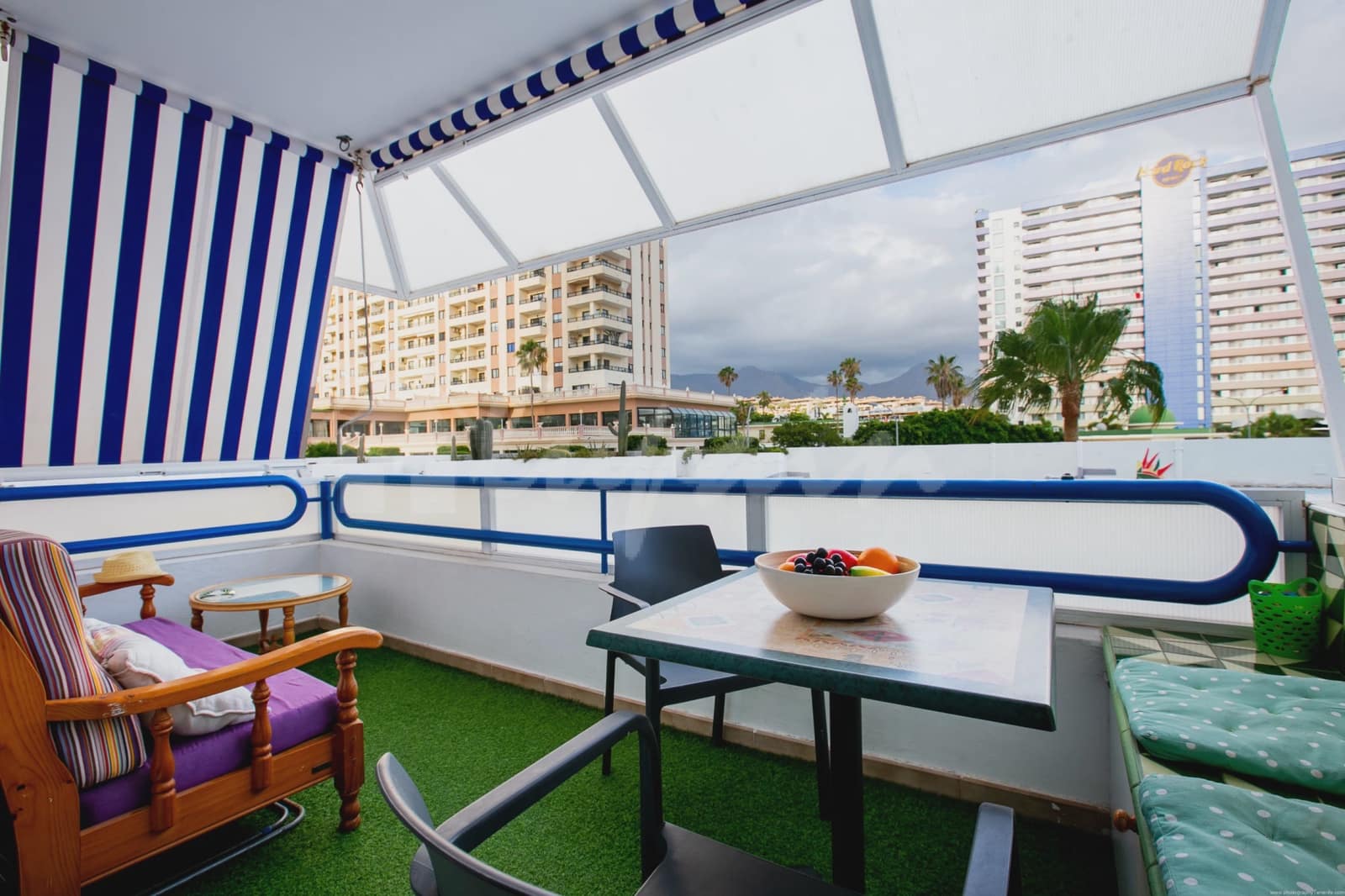 1 bedroom Apartment for sale in Playa Paraiso with pool - € 259,000 (Ref: 8757057)