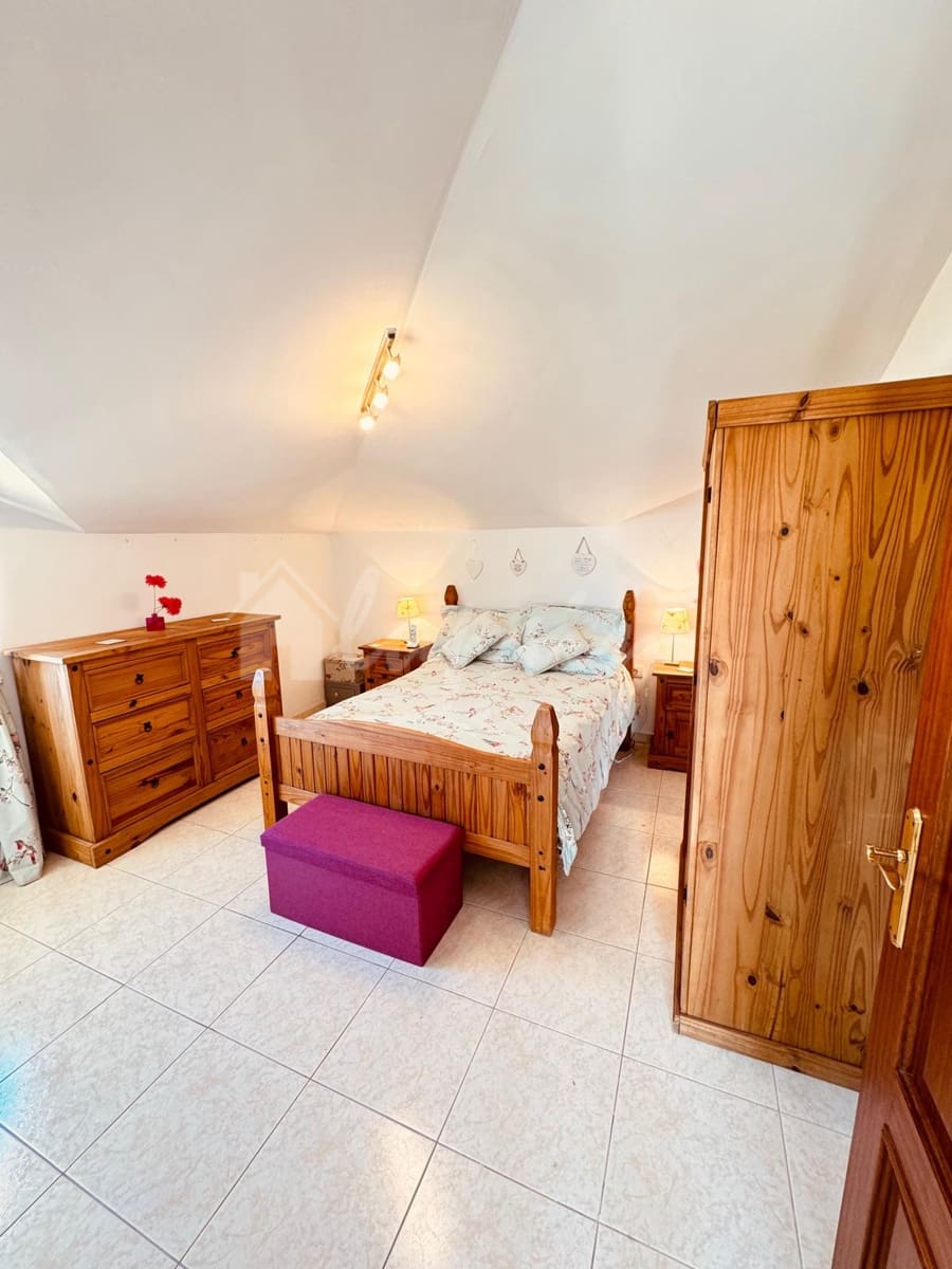 2 soveværelse Penthouse til salg i Los Cristianos med swimmingpool - € 549.000 (Ref: 8762633)