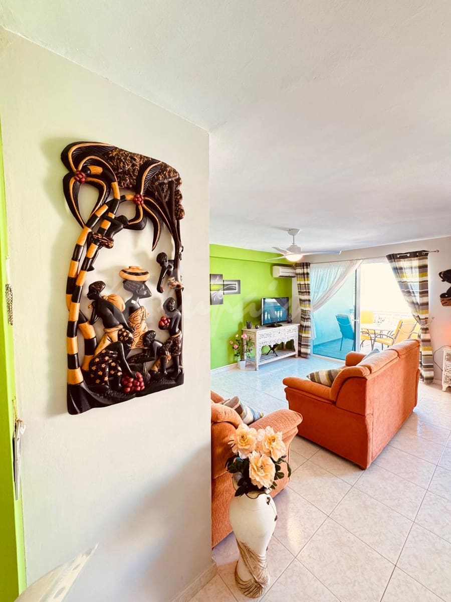 2 soveværelse Penthouse til salg i Los Cristianos med swimmingpool - € 549.000 (Ref: 8762633)