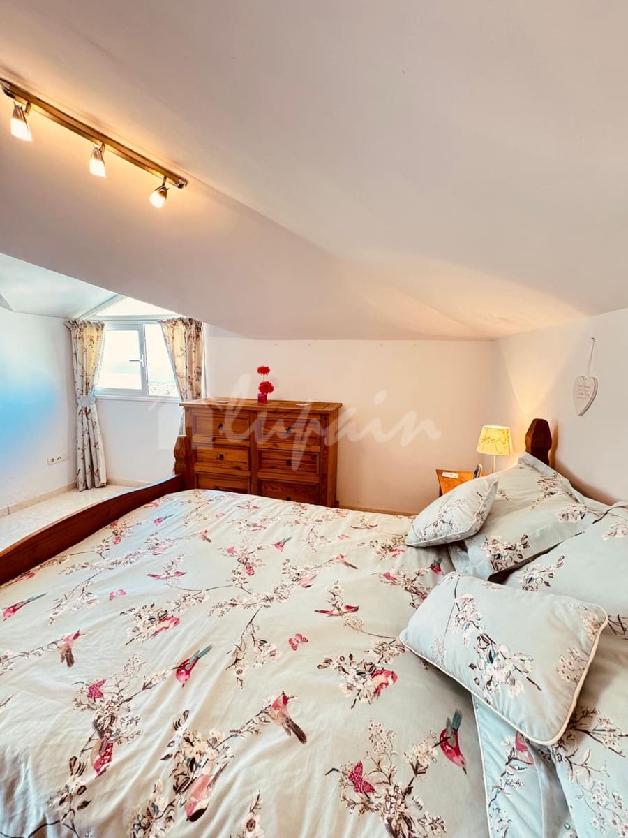 2 soveværelse Penthouse til salg i Los Cristianos med swimmingpool - € 549.000 (Ref: 8762633)