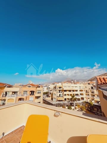 2 soveværelse Penthouse til salg i Los Cristianos, Arona med swimmingpool - € 549.000 (Ref: 8762633)