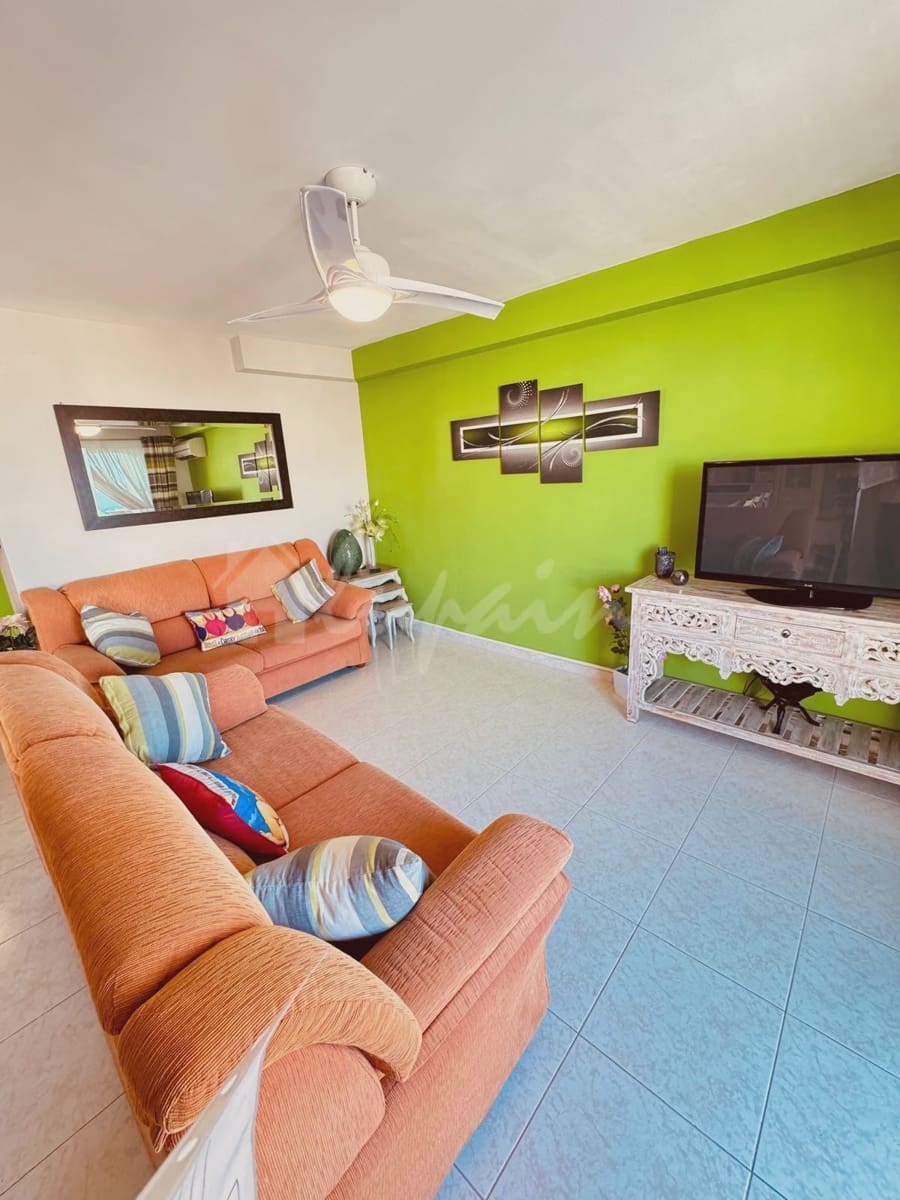 2 soveværelse Penthouse til salg i Los Cristianos med swimmingpool - € 549.000 (Ref: 8762633)