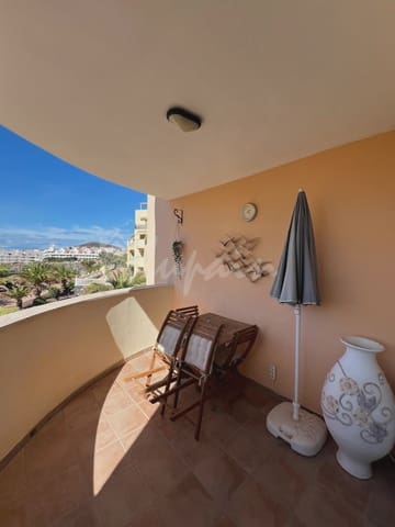 1 bedroom Apartment for sale in Los Cristianos, Arona with pool - € 320,000 (Ref: 8762634)