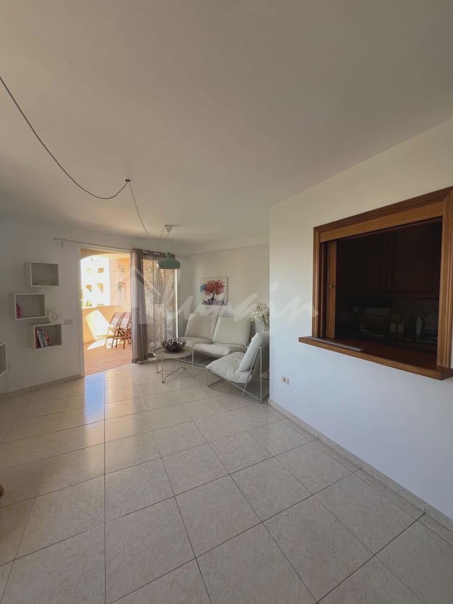 1 bedroom Apartment for sale in Los Cristianos with pool - € 320,000 (Ref: 8762634)