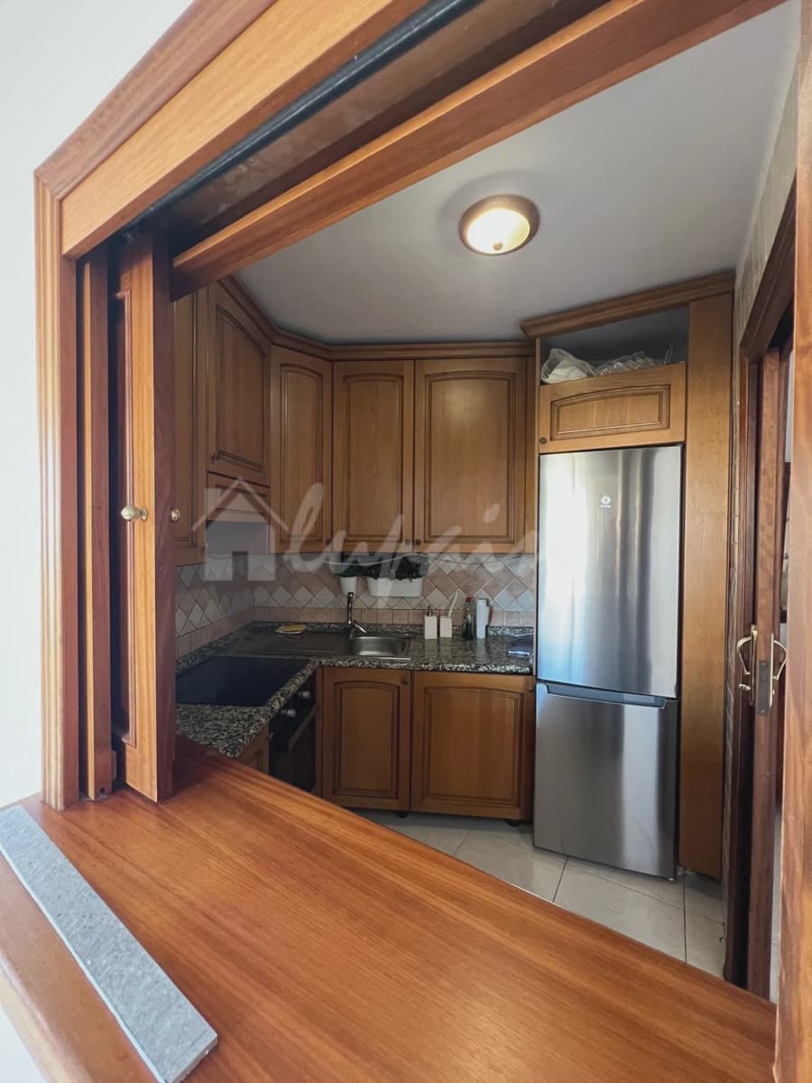 1 bedroom Apartment for sale in Los Cristianos with pool - € 320,000 (Ref: 8762634)