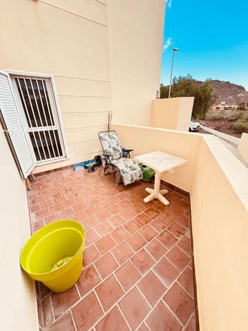 2 slaapkamer Appartement te koop in Parque de la Reina, Arona met zwembad - € 210.000 (Ref: 8780767)