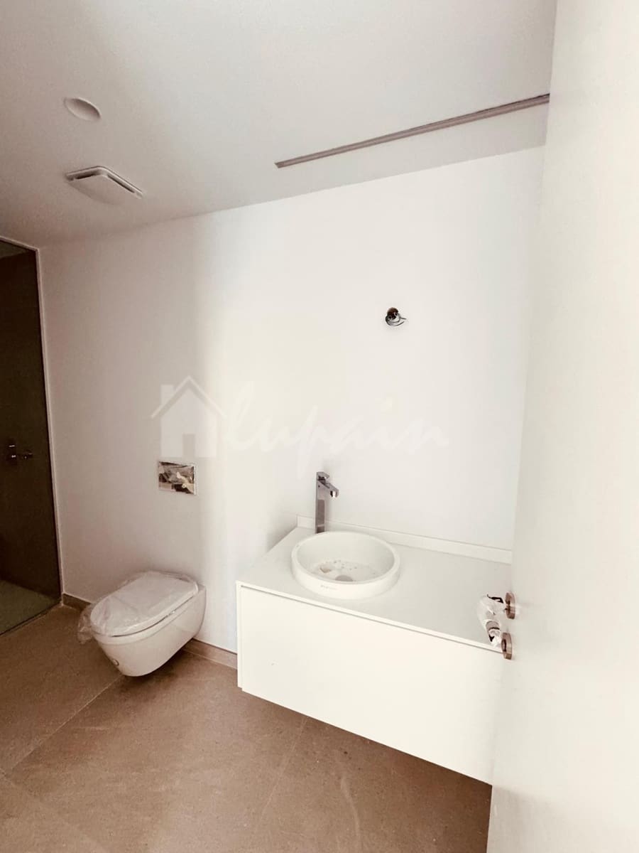 4 bedroom Villa for sale in San Eugenio with pool - € 2,690,000 (Ref: 8790376)