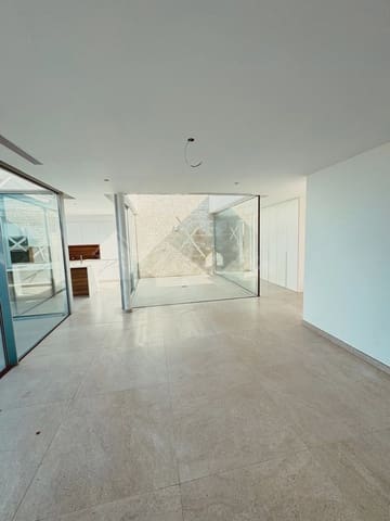 4 quarto Moradia para venda em San Eugenio, Adeje com piscina - 2 690 000 € (Ref: 8790376)