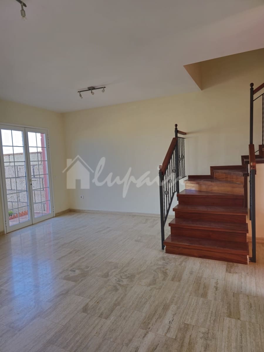 3 bedroom Townhouse for sale in Chayofa - € 440,000 (Ref: 8830371)