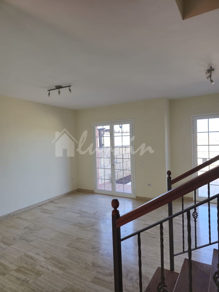 3 bedroom Townhouse for sale in Chayofa - € 440,000 (Ref: 8830371)