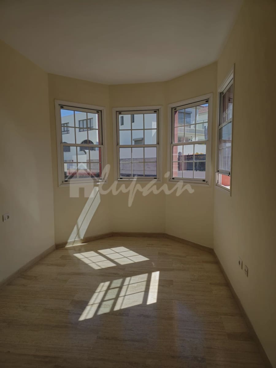 3 slaapkamer Huis te koop in Chayofa - € 440.000 (Ref: 8830371)