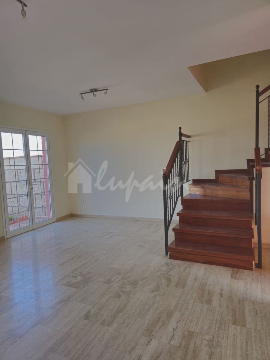 3 slaapkamer Huis te koop in Chayofa - € 440.000 (Ref: 8830371)