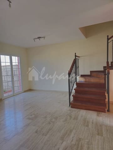 3 slaapkamer Huis te koop in Chayofa, Arona - € 440.000 (Ref: 8830371)