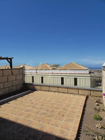 3 slaapkamer Huis te koop in Chayofa, Arona - € 440.000 (Ref: 8830371)