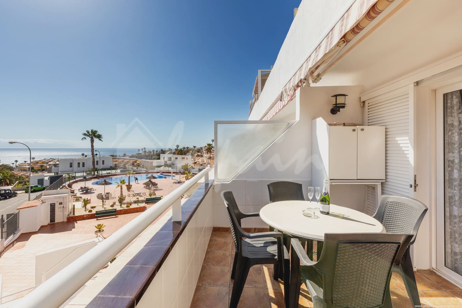 1 quarto Apartamento para venda em San Eugenio com piscina - 269 000 € (Ref: 8842426)