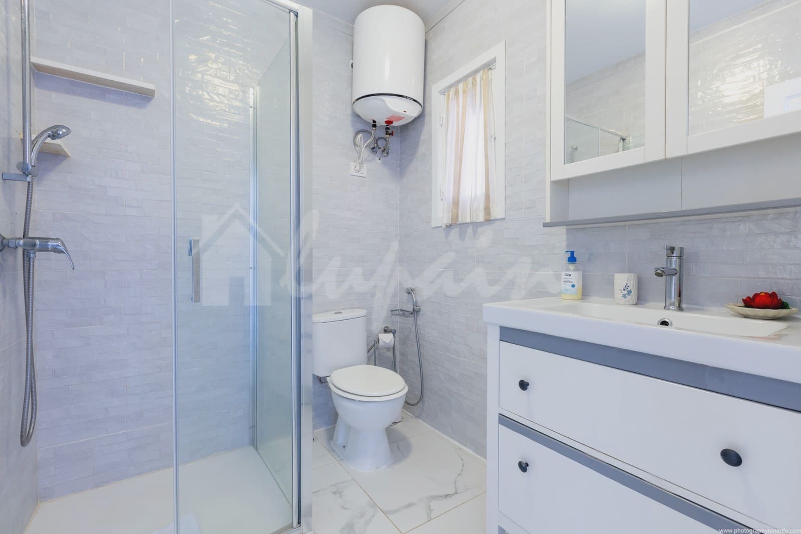 1 quarto Apartamento para venda em San Eugenio com piscina - 269 000 € (Ref: 8842426)