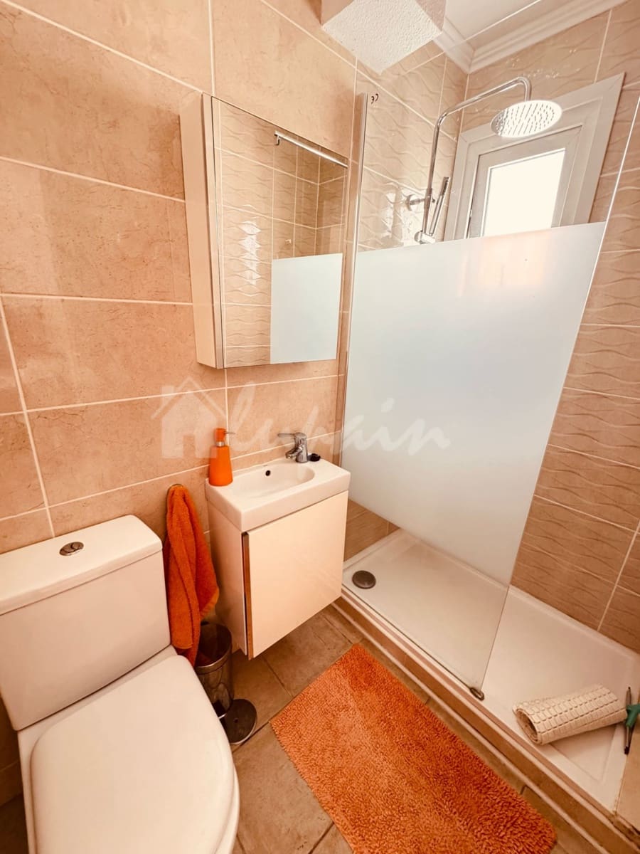 3 quarto Penthouse para venda em Los Cristianos com piscina - 349 900 € (Ref: 8863334)