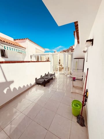 3 soverom Penthouse til salgs i Los Cristianos, Arona med svømmebasseng - € 349 900 (Ref: 8863334)