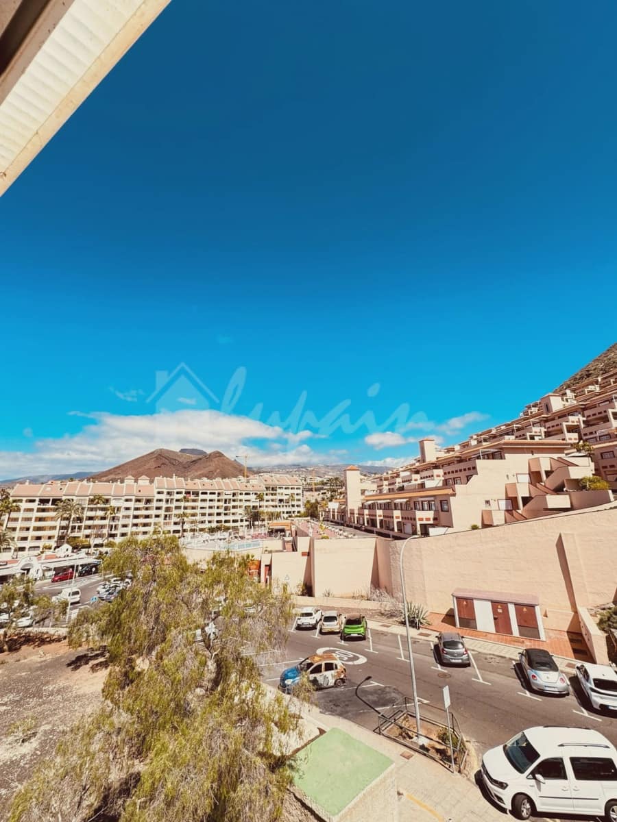 3 soveværelse Penthouse til salg i Los Cristianos med swimmingpool - € 349.900 (Ref: 8863334)